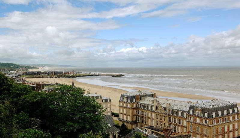 Apartahotel Résidence Pierre&vacances Les Tamaris 2*